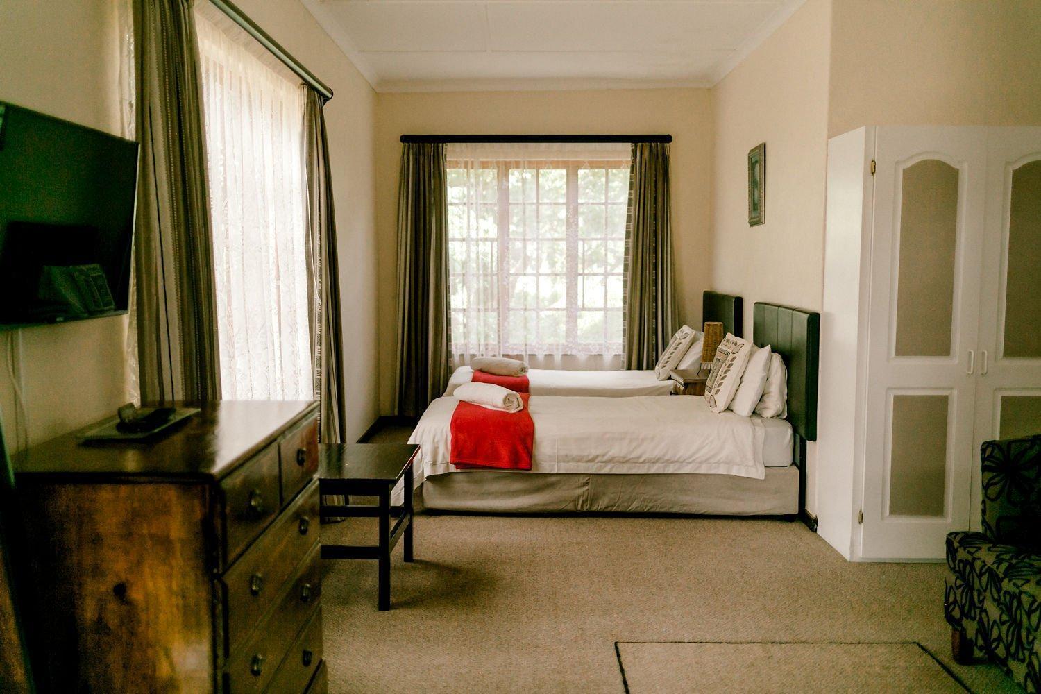 Thatchings Bed And Breakfast Nottingham Road Dış mekan fotoğraf