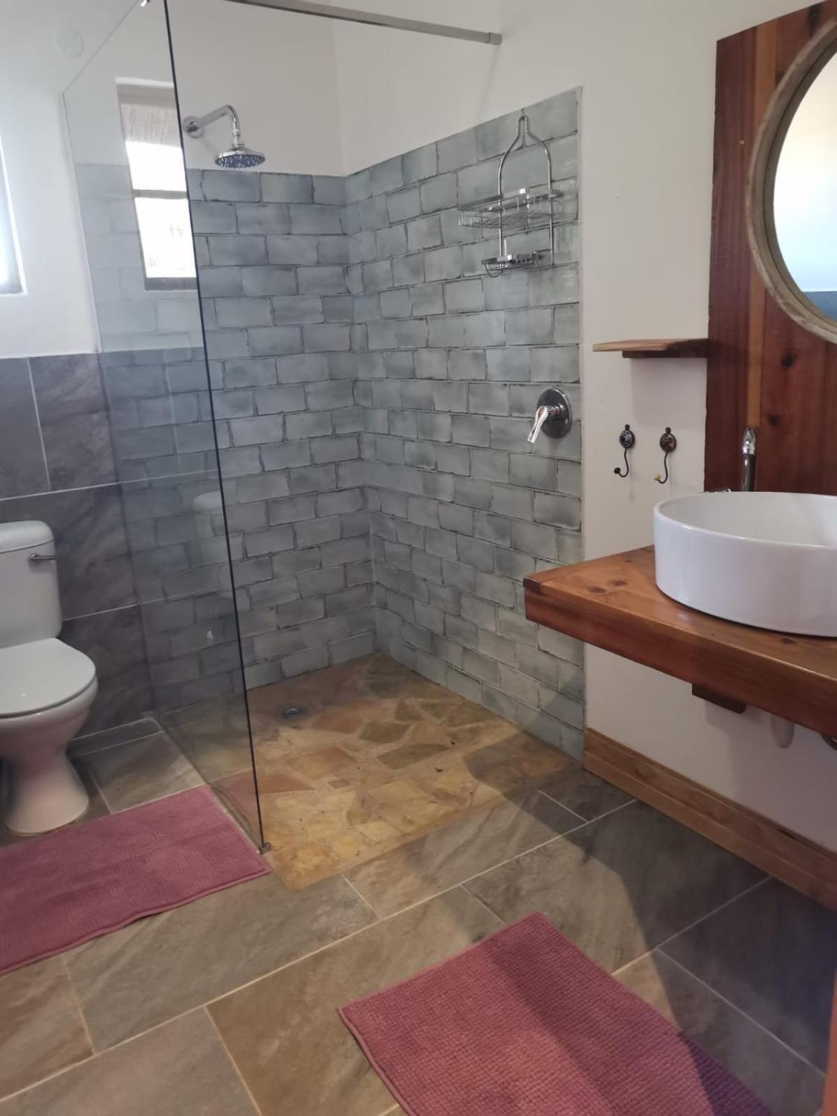 Thatchings Bed And Breakfast Nottingham Road Dış mekan fotoğraf