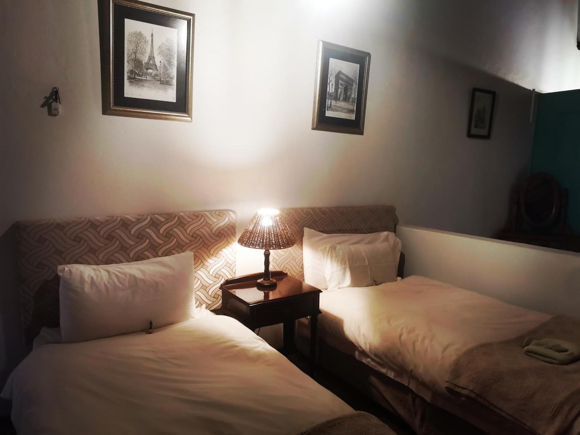 Thatchings Bed And Breakfast Nottingham Road Dış mekan fotoğraf